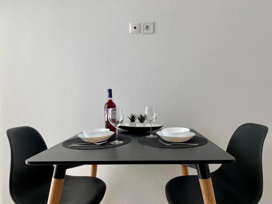 Modern & Cozy Apartment In The Heart Of Kos '9' Bagian luar foto